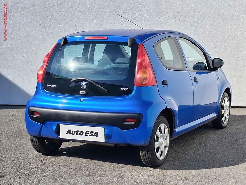 Peugeot 107 (2009) 1.0i, ČR - fotka 4 z 13