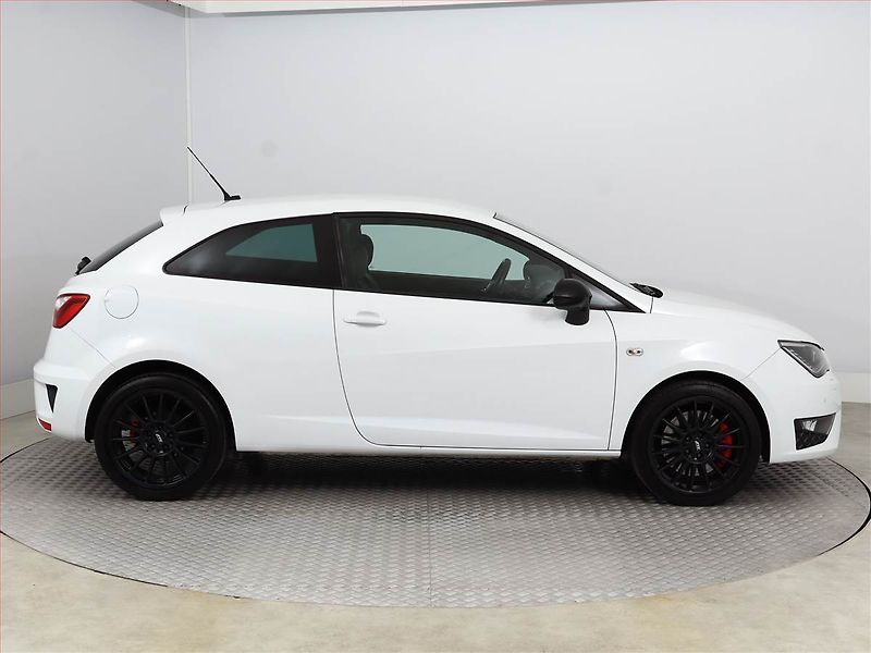 Seat Ibiza (2016) 1.8 TSI Cupra, Serv.kniha - fotka 6 z 18