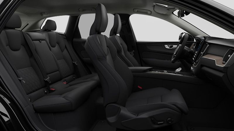Volvo XC60 (2026) B5 PLUS - fotka 12 z 13