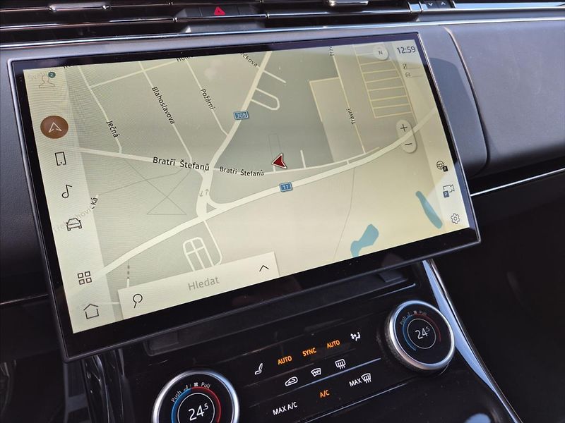 Land Rover Range Rover Sport 3,0 D300 HSE Dynamic - fotka 18 z 19