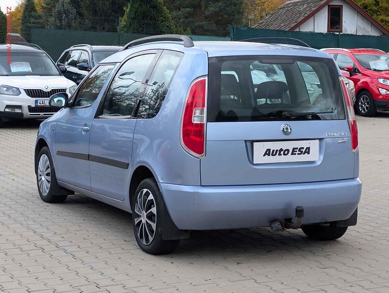 Škoda Roomster (2008) 1.2 12V, ČR, STK8/28 - fotka 4 z 14