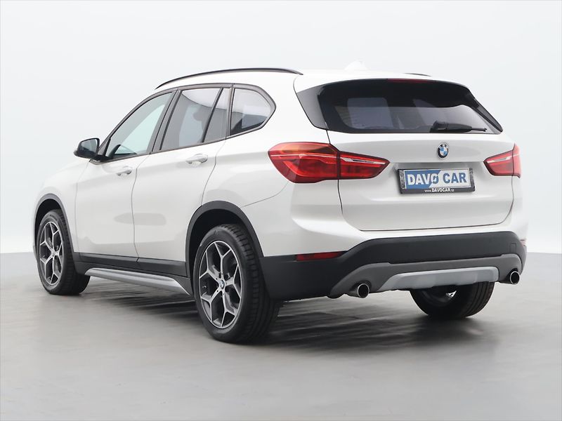 BMW X1 2,0 20d 140kW xDrive Kůže Navi - fotka 5 z 32