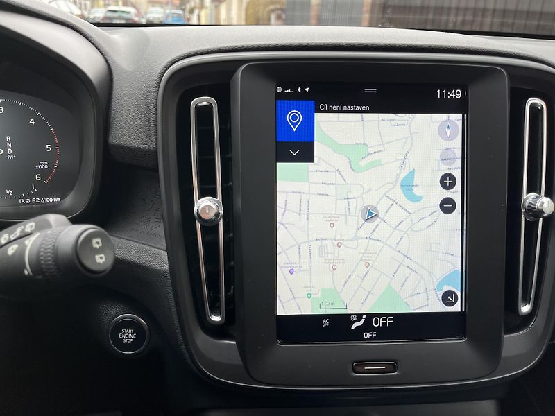 Volvo XC40 D3 Automat ČR 1.majitel - fotka 41 z 45