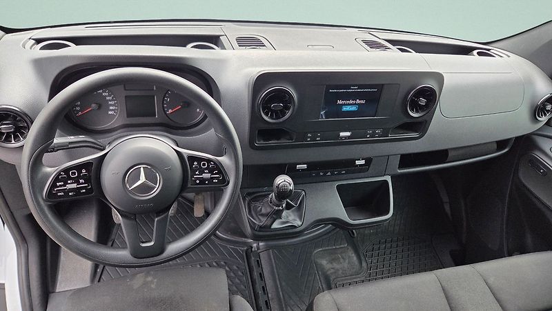Mercedes-Benz Sprinter 317 CDI/L, kamera 360° MBUX - fotka 10 z 18