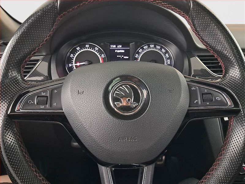 Škoda Rapid (2017) Spaceback 1.0 TSI, Navi - fotka 17 z 20
