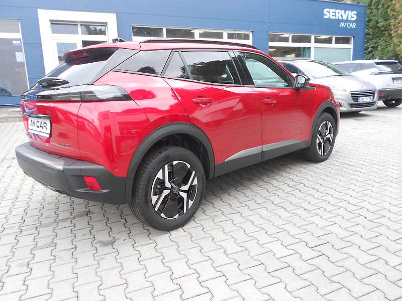 Peugeot 2008 ALLURE Hybrid 145 e-DCS6 - fotka 5 z 6