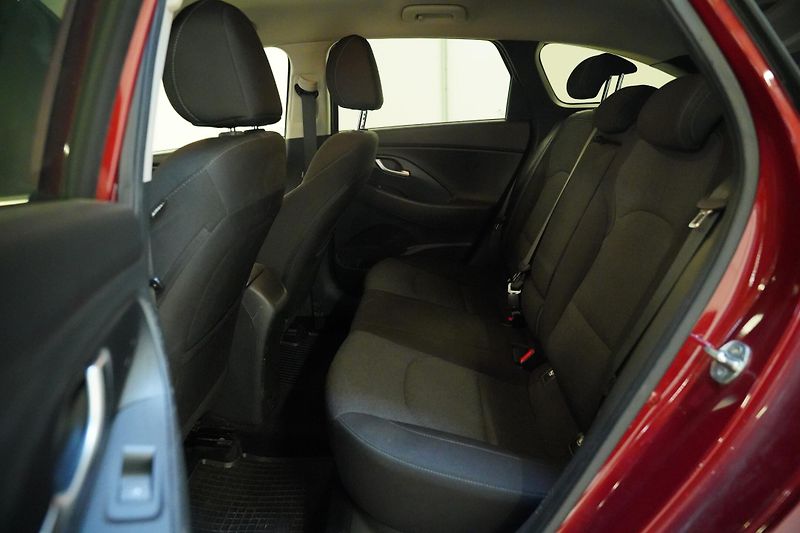 Hyundai i30 - fotka 24 z 25