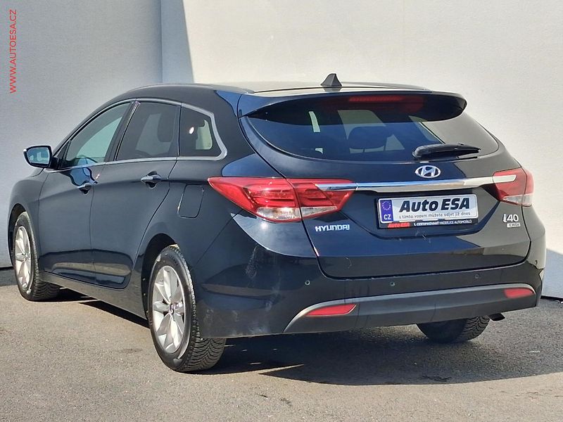 Hyundai i40 (2016) 1.7 CRDi, Trend, AT, TZ - fotka 6 z 16