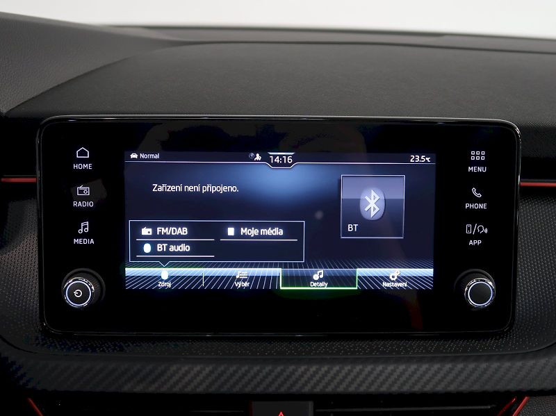 Škoda Kamiq (2025) MONTE CARLO 1.5TSI 110KW DSG P - fotka 25 z 38