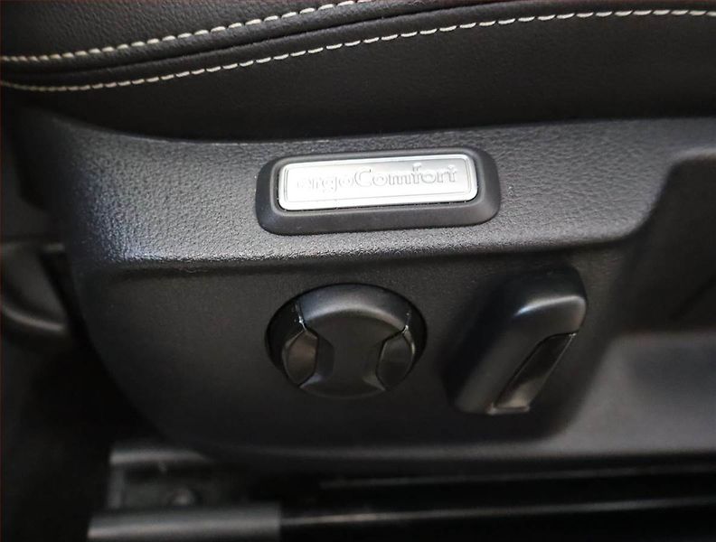 Volkswagen Passat (2019) Alltrack 2.0 TDI - fotka 25 z 26
