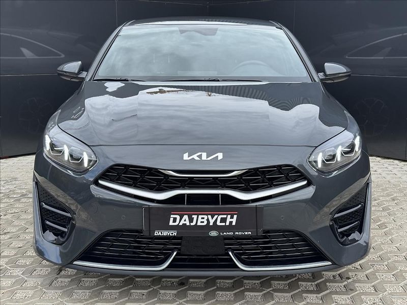 Kia ProCeed 1,5 T-GDI GT-Line 7DCT ČR - fotka 4 z 12