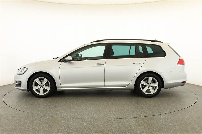 Volkswagen Golf (2014) 2.0 TDI, Serv.kniha, Navi - fotka 3 z 20