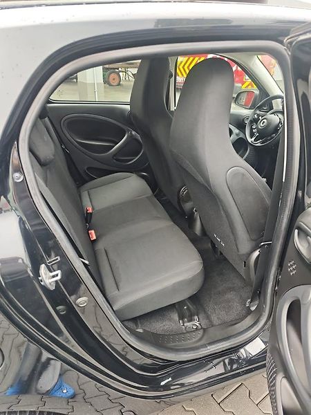 Smart Forfour (2021) 60 kw - fotka 5 z 5