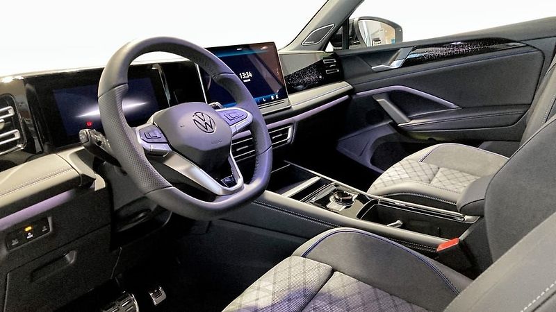 Volkswagen Tiguan 2.0 TDI 4M R-Line DCC Pano Taž - fotka 7 z 14