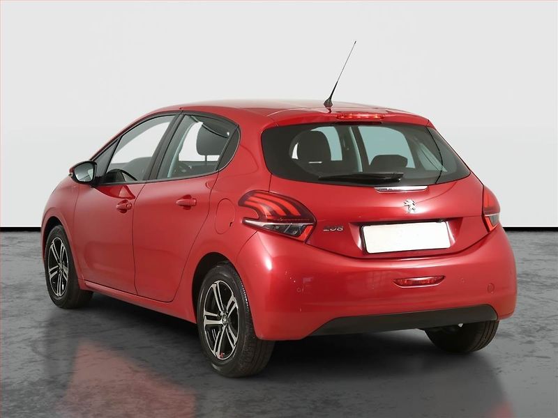 Peugeot 208 (2018) 1.2 PureTech, ČR,1.maj - fotka 4 z 16