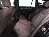 Volkswagen Golf (2020) R 2.0TSI 221KW 4MOT DSG - náhled 35