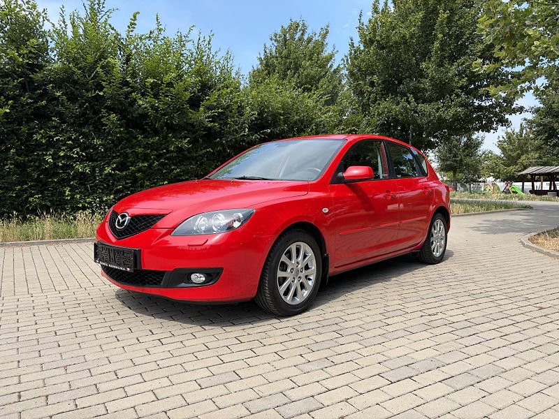 Mazda 3 1.6 Sport Active - fotka 2 z 25