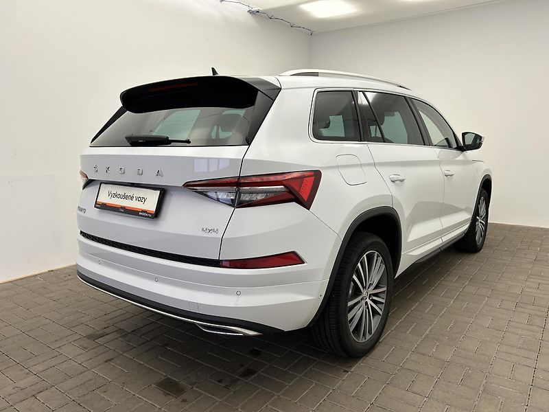 Škoda Kodiaq 2.0 TDI 4x4 L & K - fotka 2 z 32