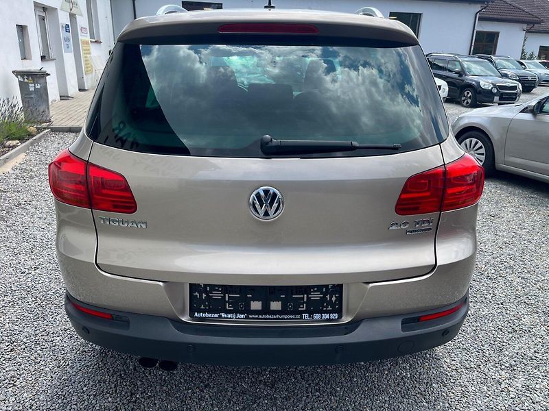 Volkswagen Tiguan (2011) 2.0 TDI 4 MOTION, Bi-Xenon - fotka 4 z 25
