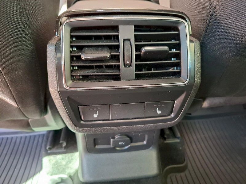 Škoda Karoq (2020) STYLE TSI 1.5/110KW 7AP - fotka 23 z 28