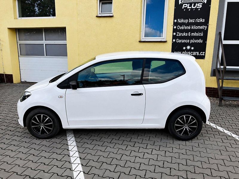 Volkswagen up! 1,0MPi (44kW)*KLIMATIZACE* - fotka 6 z 15