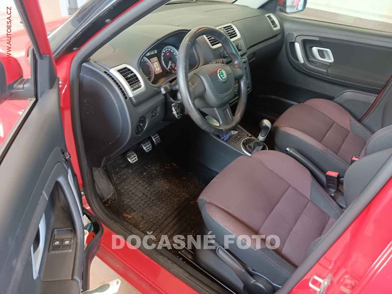 Škoda Fabia (2009) 1.4 i, ČR - fotka 3 z 3