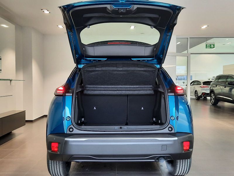 Peugeot 2008 (2026) STYLE 1.2 T 100k MAN6 - fotka 9 z 14