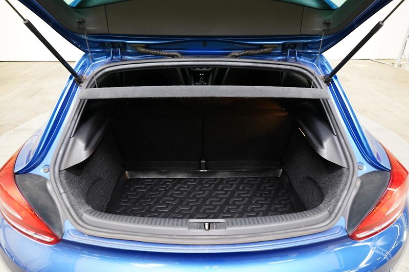 Volkswagen Scirocco - fotka 23 z 23