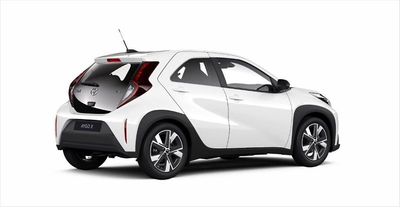 Toyota Aygo 1.5 X MC26 HEV  COMFORT - fotka 2 z 3