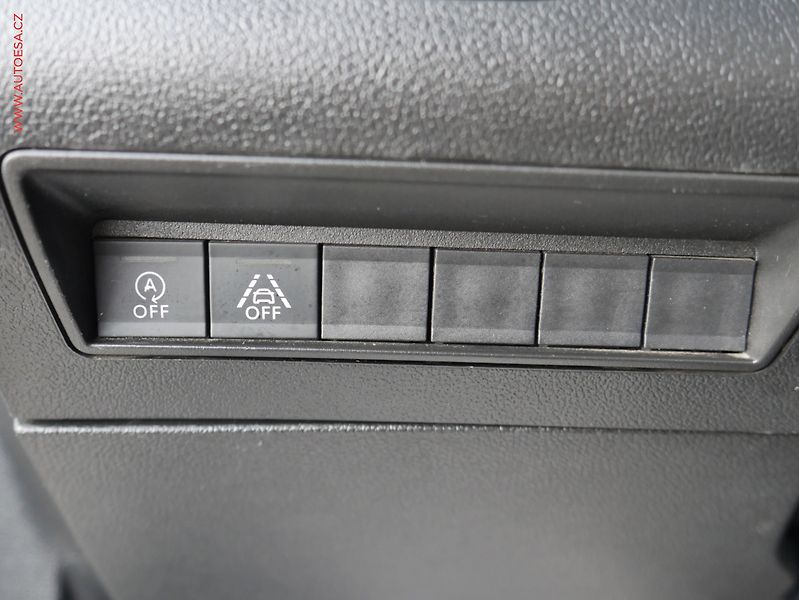 Opel Combo (2019) 1.5CDTi MAXi XL 7míst, 2.maj - fotka 18 z 19