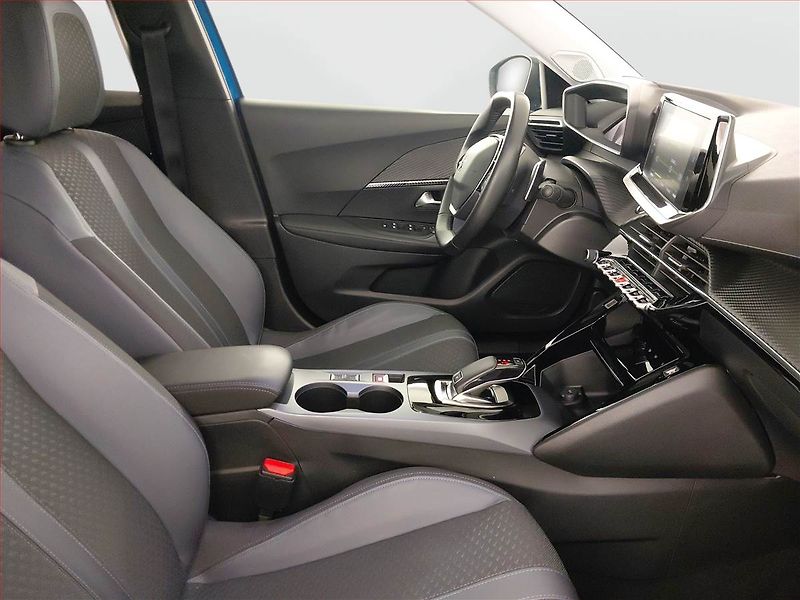 Peugeot 2008 (2020) 1.2 PureTech, Automat - fotka 9 z 21