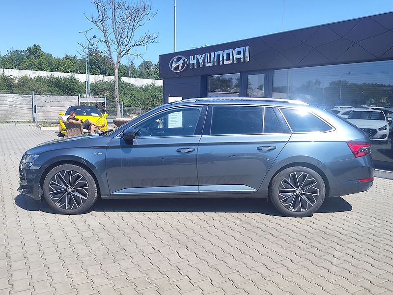 Škoda Superb 2.0 TDI/147kW 4x4 L&K DSG - fotka 8 z 39