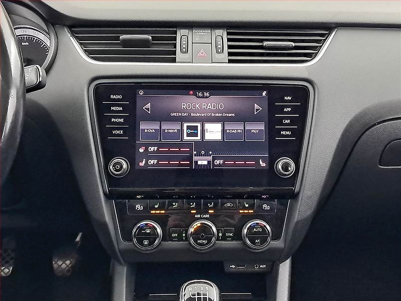 Škoda Octavia (2017) Style 1.0 TSI, Serv.kniha - fotka 12 z 19