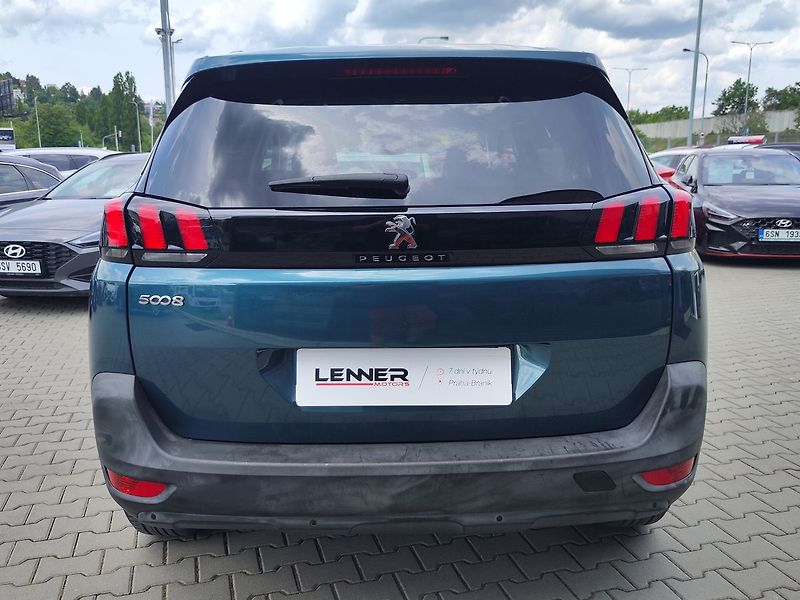 Peugeot 5008 1.6 BlueHDi/88kW Allure S&S - fotka 6 z 34