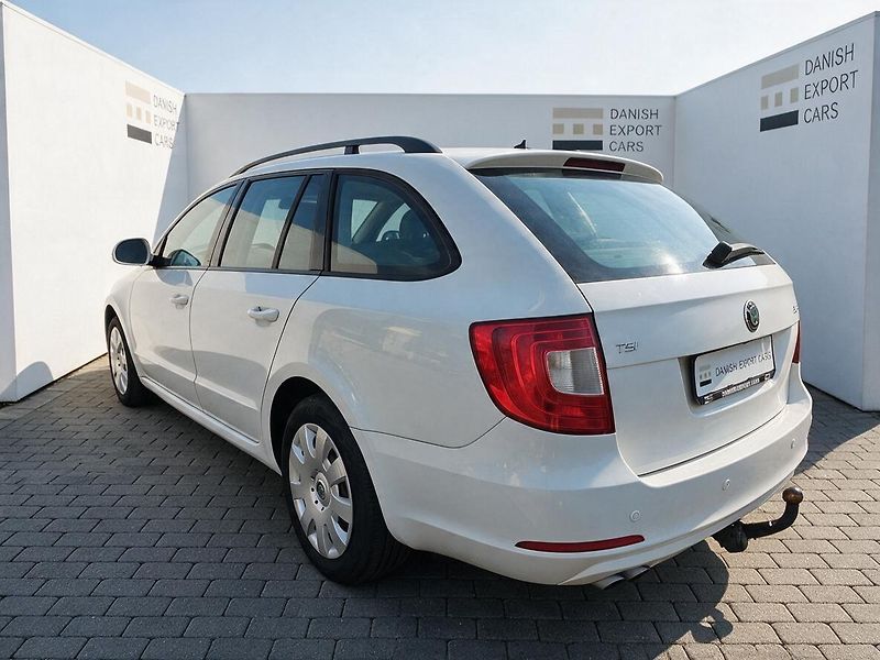 Škoda Superb 1.4 TSI 92 kW,TAŽNÉ,SERVISKA - fotka 7 z 40