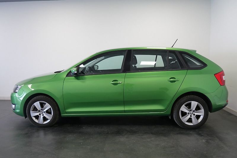 Škoda Rapid - fotka 3 z 21