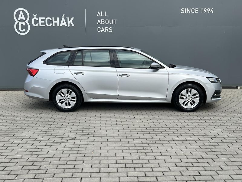 Škoda Octavia (2022) 2,0TDi 110kW AMBITION 4x4 DSG - fotka 4 z 36