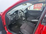 Škoda Rapid (2014) 1.6 TDI DSG Style ser. knížka - náhled 16