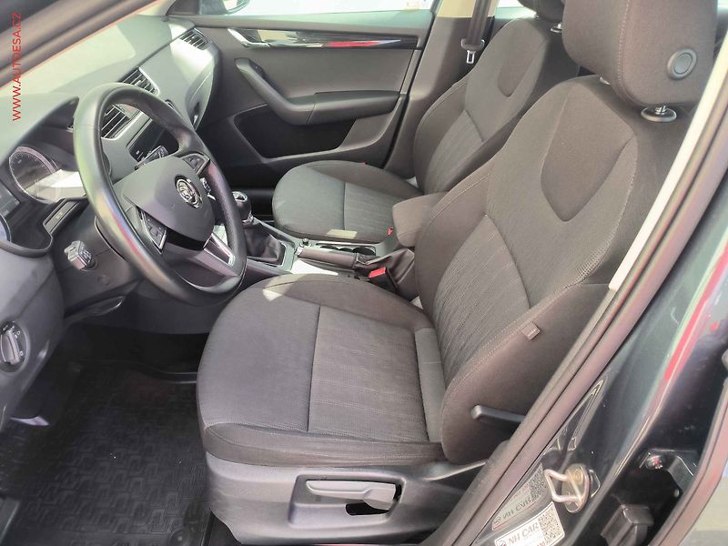 Škoda Octavia (2019) 1.6TDi, ČR, Style - fotka 9 z 22