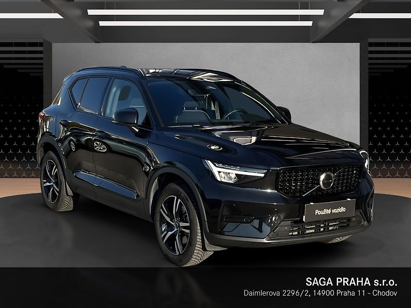 Volvo XC40 B4 Core DCT - fotka 8 z 18