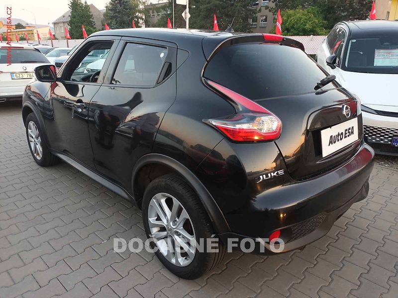 Nissan Juke (2015) 1.2i, 2.maj,ČR, autoAC, temp - fotka 2 z 3