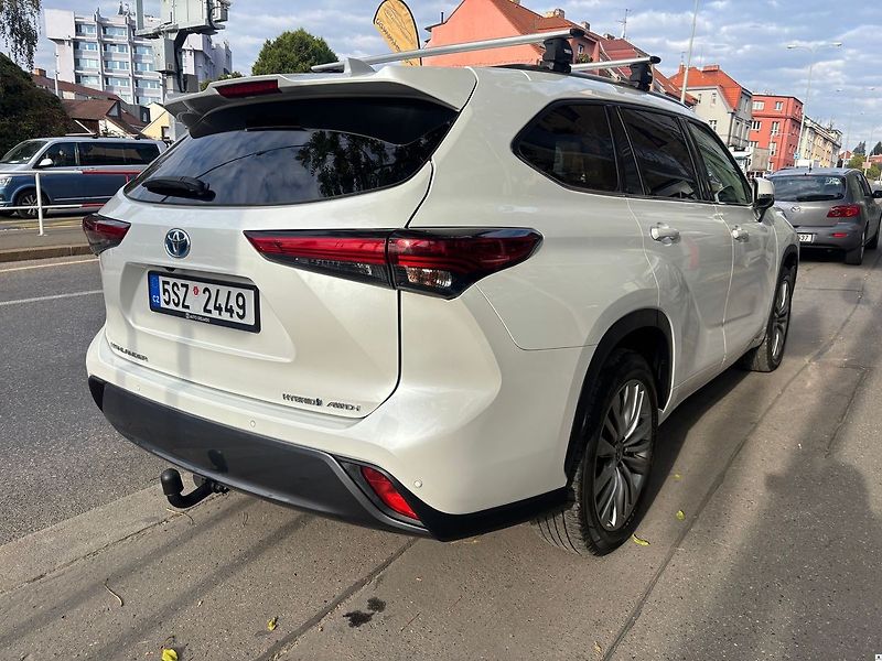 Toyota Highlander 2.5HEV e-CVT.CZ.DPH.PRESTIGE.1 - fotka 7 z 40