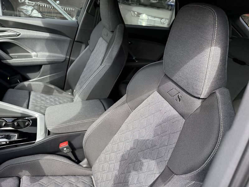 Audi Q5 (2026) SB TDI 150kW 4X4 S-LINE R20 3D - fotka 42 z 62
