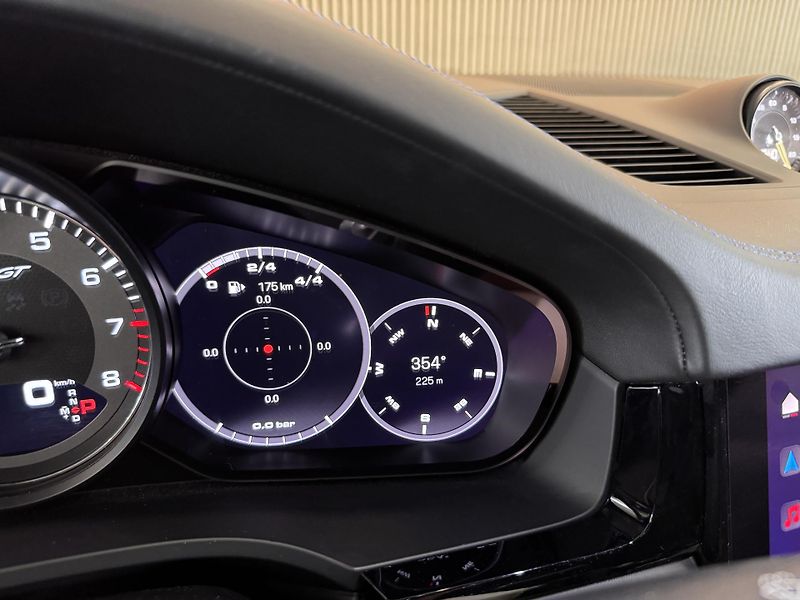 Porsche Cayenne Turbo GT PCCB Burmester Záruka - fotka 28 z 44