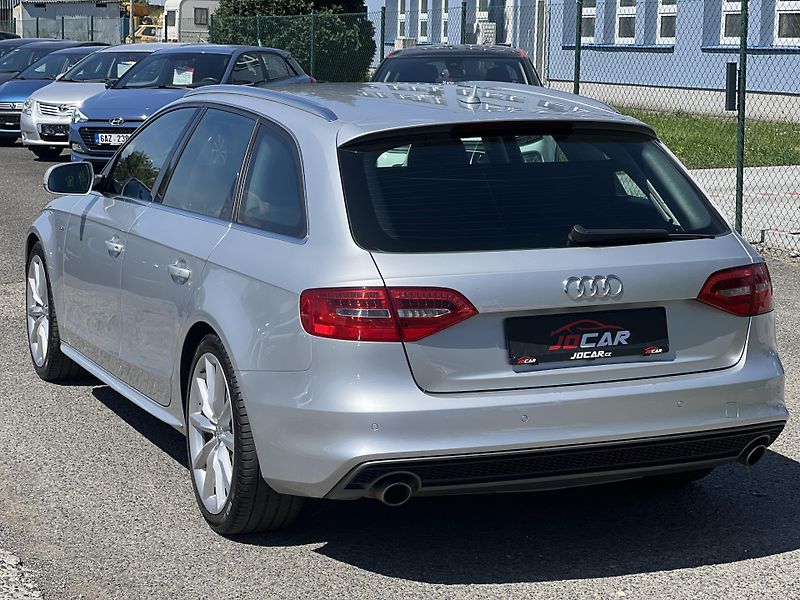 Audi A4 Avant 3.0TDi V6 180kw QUATTRO S-LINE - fotka 4 z 44