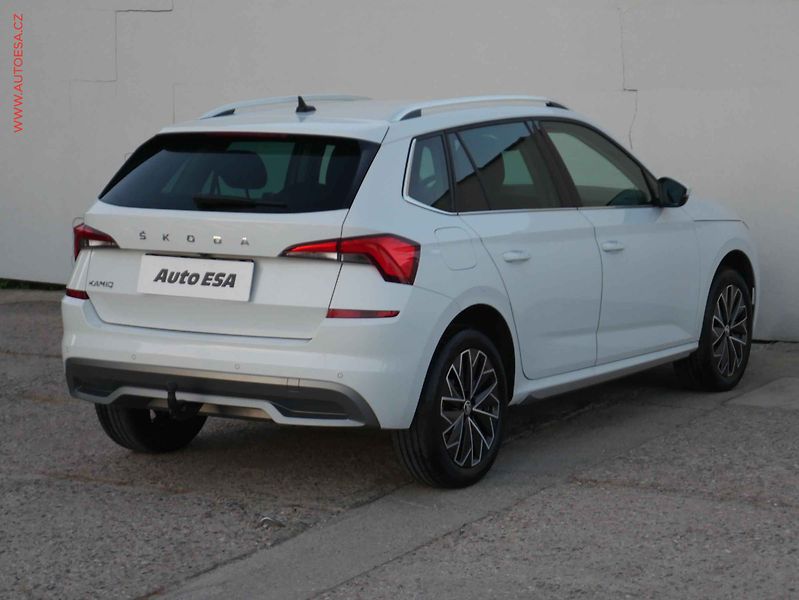 Škoda Kamiq (2022) 1.0TSi, 2.maj,ČR, LED - fotka 6 z 18