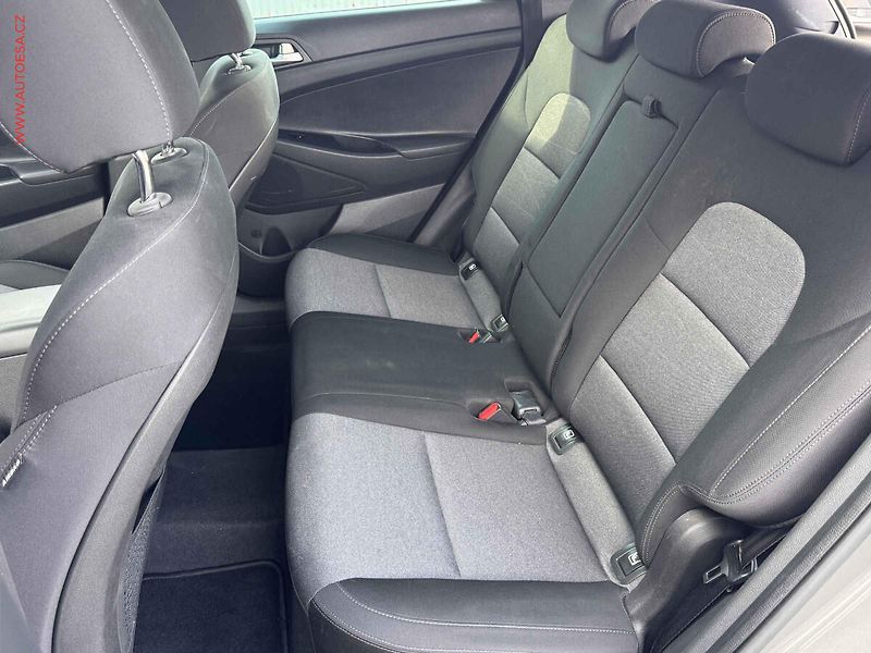 Hyundai Tucson (2018) 1.6 T-GDi 4x4, 2.maj,ČR - fotka 10 z 18