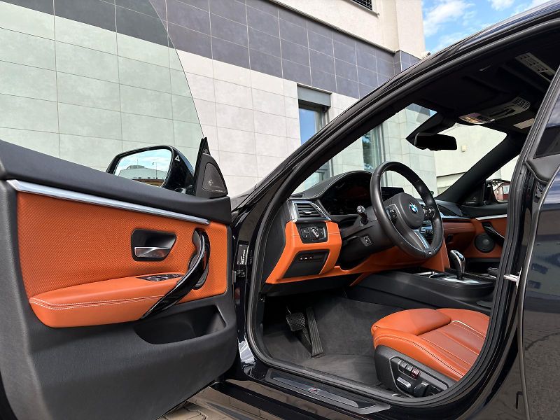 BMW Řada 4 440i xDrive Gran Coupé M 240kW - fotka 36 z 75