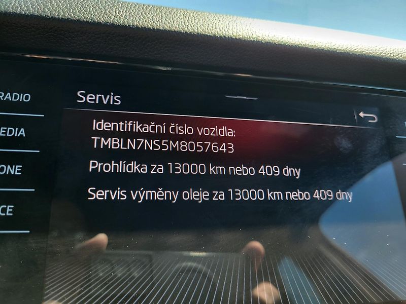 Škoda Kodiaq 2.0 TDi DSG 4x4 SPORTLINE *ČR - fotka 46 z 48