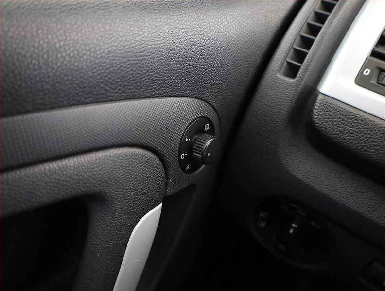 Škoda Fabia (2009) Ambiente 1.2 12V, Serv.kniha - fotka 16 z 16